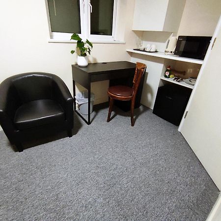 אוקספורד Osney Hazel Studio - Self Contained Studio Flat מראה חיצוני תמונה
